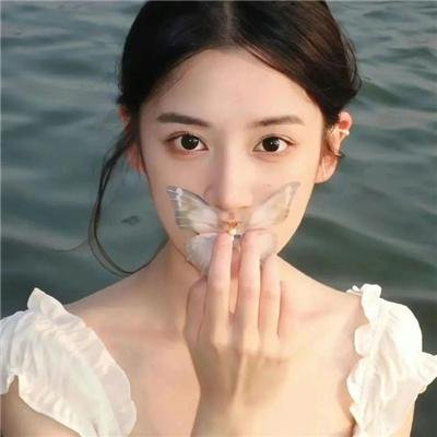 这个大叔太冷傲